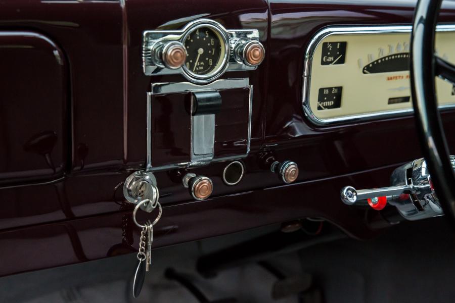 Детали интерьера Chevrolet Standard Coupe (HB) 1938 года  (AU) (фото 12 из 19)